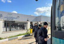 ليبيا ترحّل مئات المصريين المخالفين